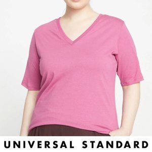 Maia Stovepipe Sleeve V Neck Tee in Anemone (XL)